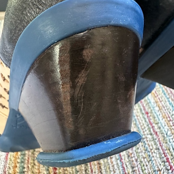 Fluevog NEARLY NEW Hopes Promise navy/cream lace up heels w/ F cutouts - 7.5/8 - Picture 10 of 16